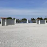 Residenza Azzurra ホテル *