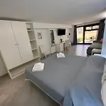 Residenza Azzurra トロペーア