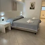 Hotel Residenza Azzurra *