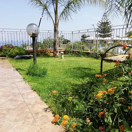 Residenza Azzurra Hotel *