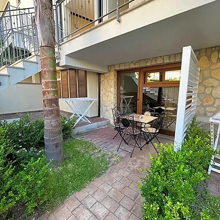Residenza Azzurra Отель Тропея