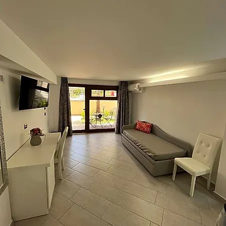 Residenza Azzurra *