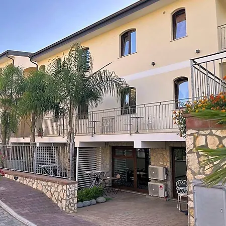 Отель Residenza Azzurra *